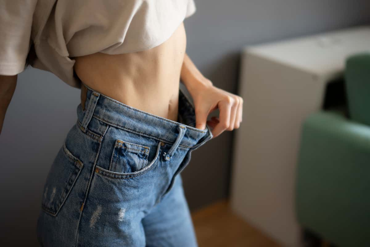 ダイエットのやりすぎは薄毛に関係する？要因も解説