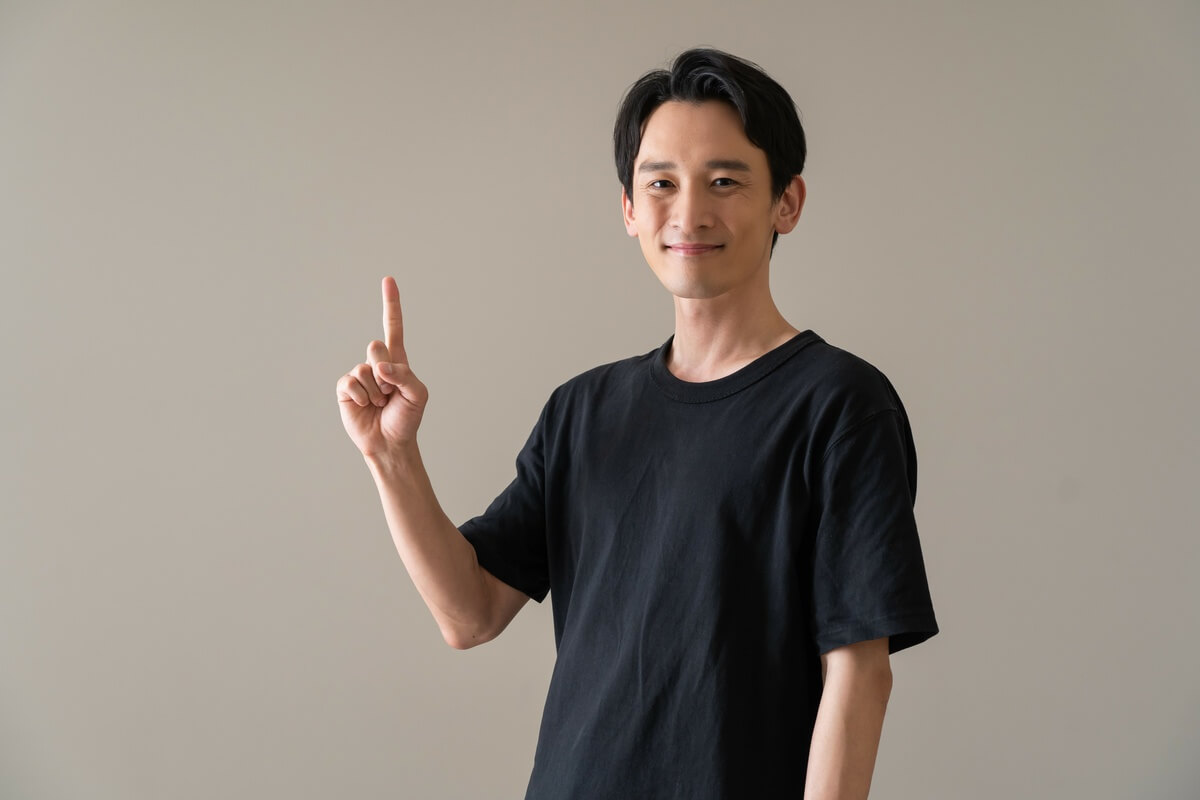 【男性】若はげの進行度から取るべき薄毛対策を紹介